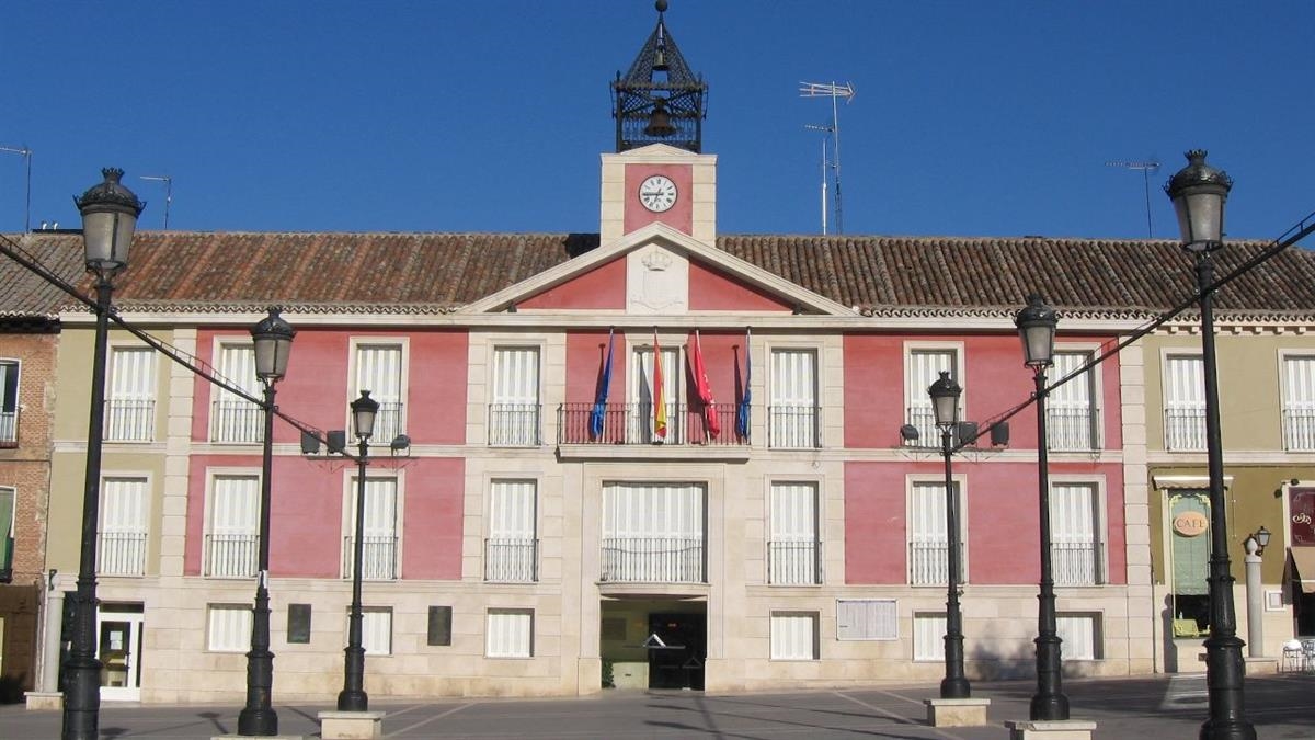 La ciudad celebrará San Fernando el 28 de mayo y el Motín el 6 de septiembre, tras aprobar el Pleno ambas fechas por unanimidad