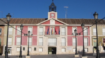La ciudad celebrará San Fernando el 28 de mayo y el Motín el 6 de septiembre, tras aprobar el Pleno ambas fechas por unanimidad