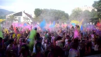 La Fiesta Holi, en la Plaza del Ayuntamiento, dará mucho color al mes de abril