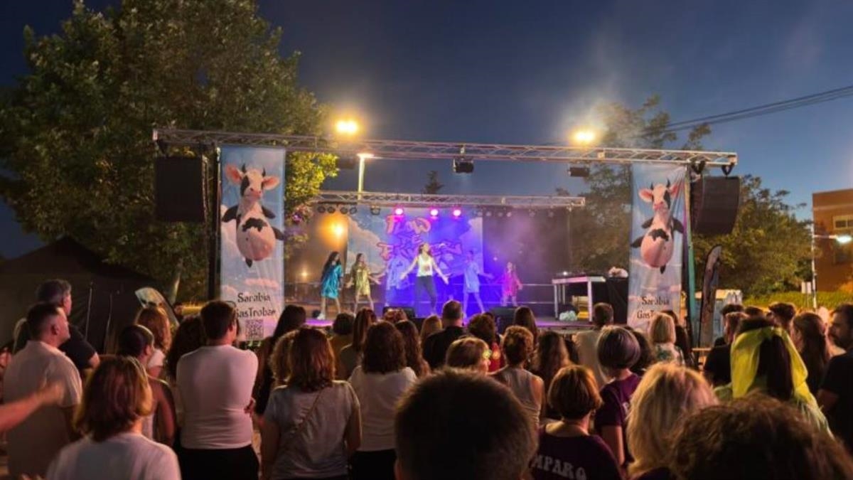Habrá música, fuegos artificiales y paella popular, entre otras propuestas