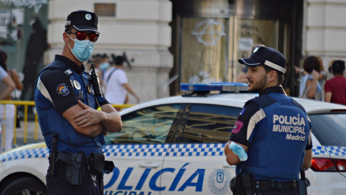 La presencia de los cuerpos de seguridad pretende evitar altercados