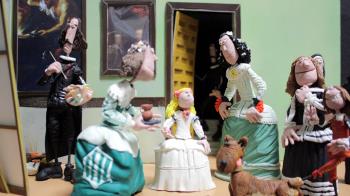 Las Meninas, El Caballo de Troya, Neil Amstrom y más personajes históricos visitan Madrid 