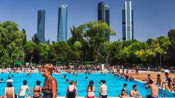 Las piscinas de verano cierran la temporada con 1,8 millones de usuarios