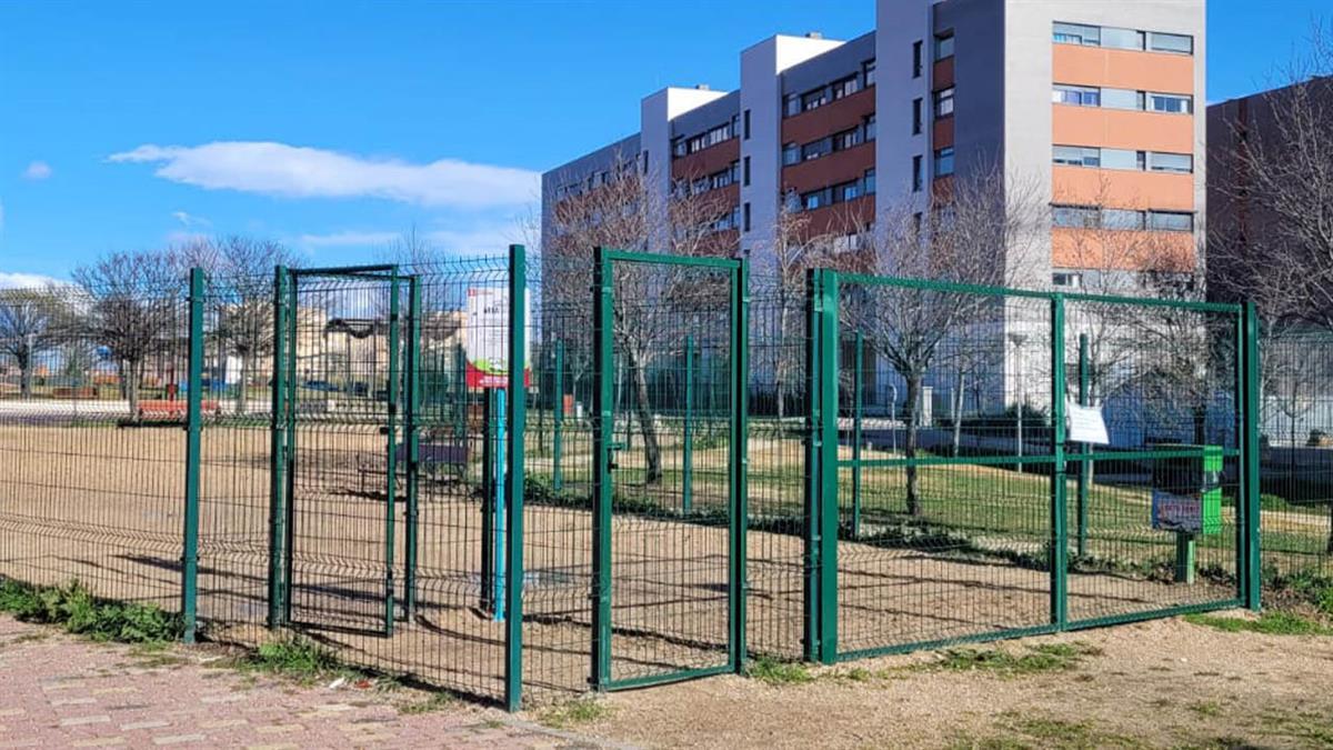 Terminan las obras de ampliación y acondicionamiento de las zonas de esparcimiento canino
