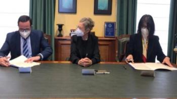 La cesión de uso se procede con carácter gratuito y a título de precario