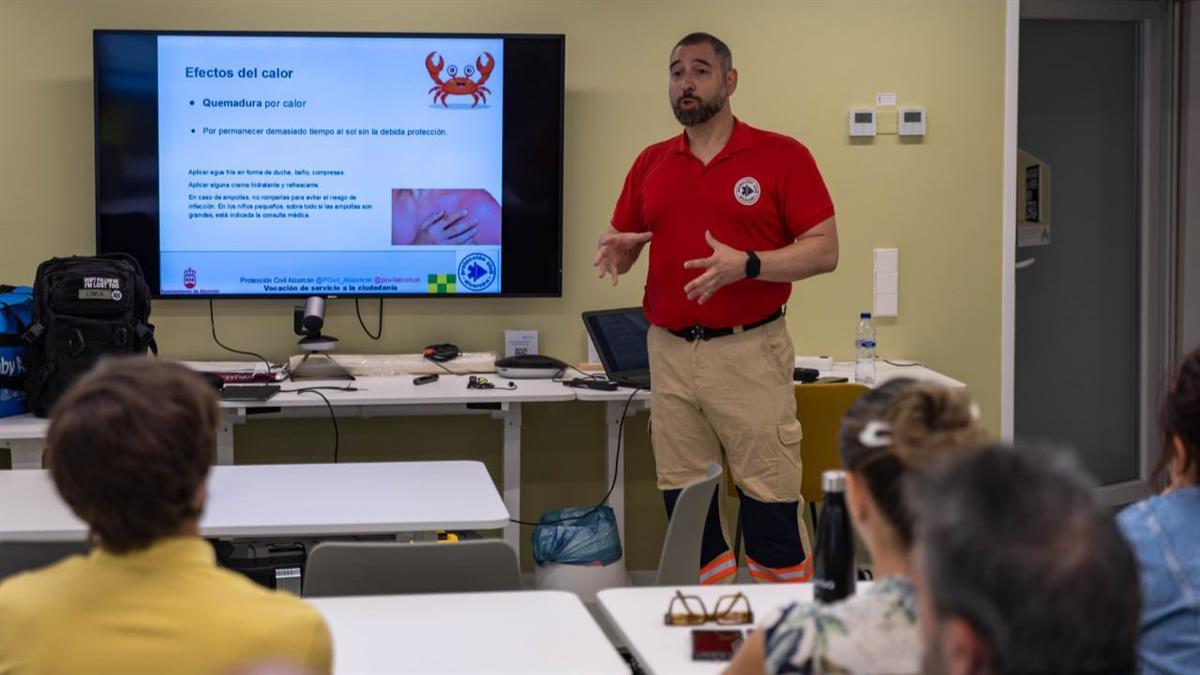 Serán la primera línea de actuación hasta la llegada de los servicios de emergencias