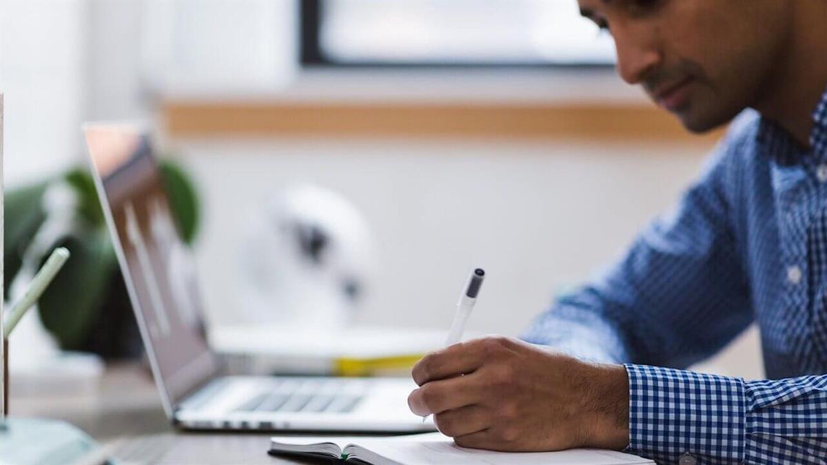 El Ayuntamiento ha publicado información sobre tres cursos subvencionados por la Comunidad de Madrid y el Ministerio de Trabajo