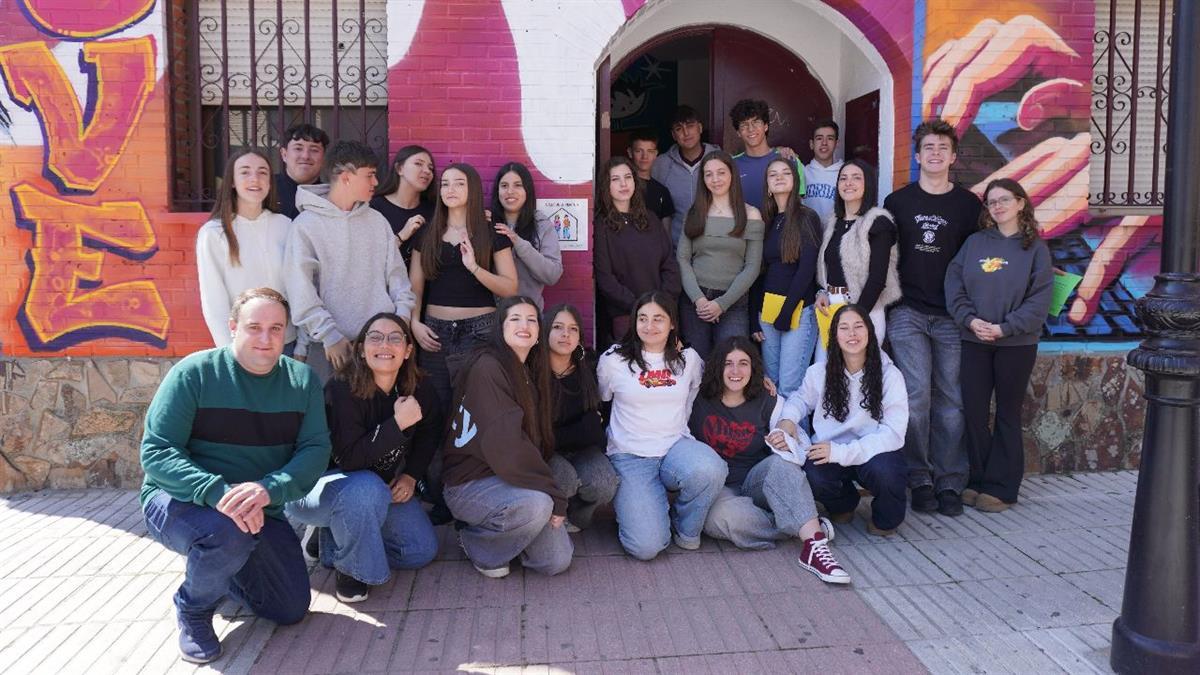 Alberto Rivas y Ruth Poderoso clausuraron el Curso de Premonitor de Tiempo Libre que prepara a los jóvenes para futuras propuestas