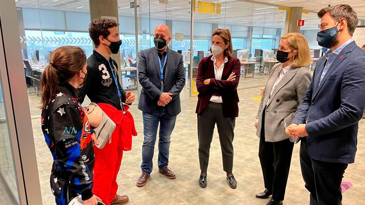 Se desarrollarán seis cursos online gratuitos en competencias digitales para incrementar sus posibilidades de acceder a un puesto de trabajo