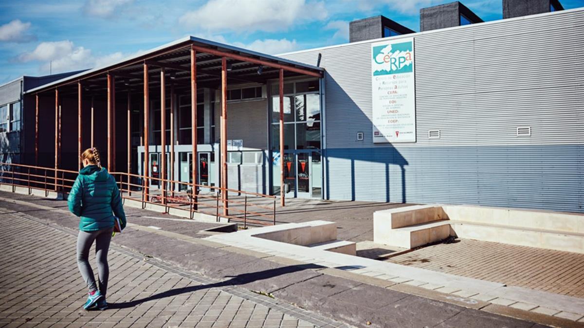 El Ayuntamiento celebra un primer encuentro para conocer las oportunidades de la FP