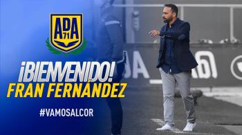 El almeriense regresa al equipo alfarero tras su paso por el Tenerife