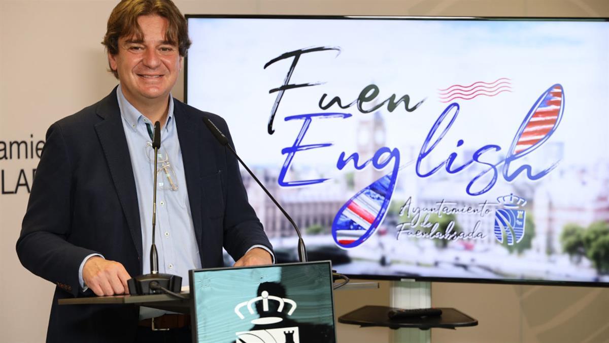 ‘FuenEnglish’, pionero en España, concederá a las familias ayudas que podrán alcanzar los 800 euros 