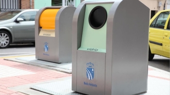 La campaña de mejora y mantenimiento ya ha comenzado en Naranjo-La Serna, llegará a toda la ciudad y se ha incrementado el presupuesto en 400.000 euros