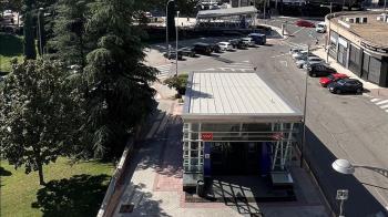 El Pleno municipal reclama inversiones, más mantenimiento y la apertura de la estación construida y aún cerrada en el barrio de El Vivero
