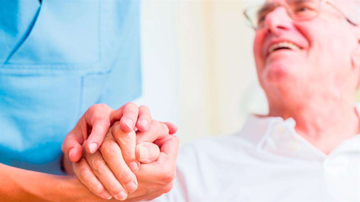 Además de la ampliación de convenios entre ayuntamientos y Gobierno regional a tres años y que no se reduzca la Renta Mínima de Inserción