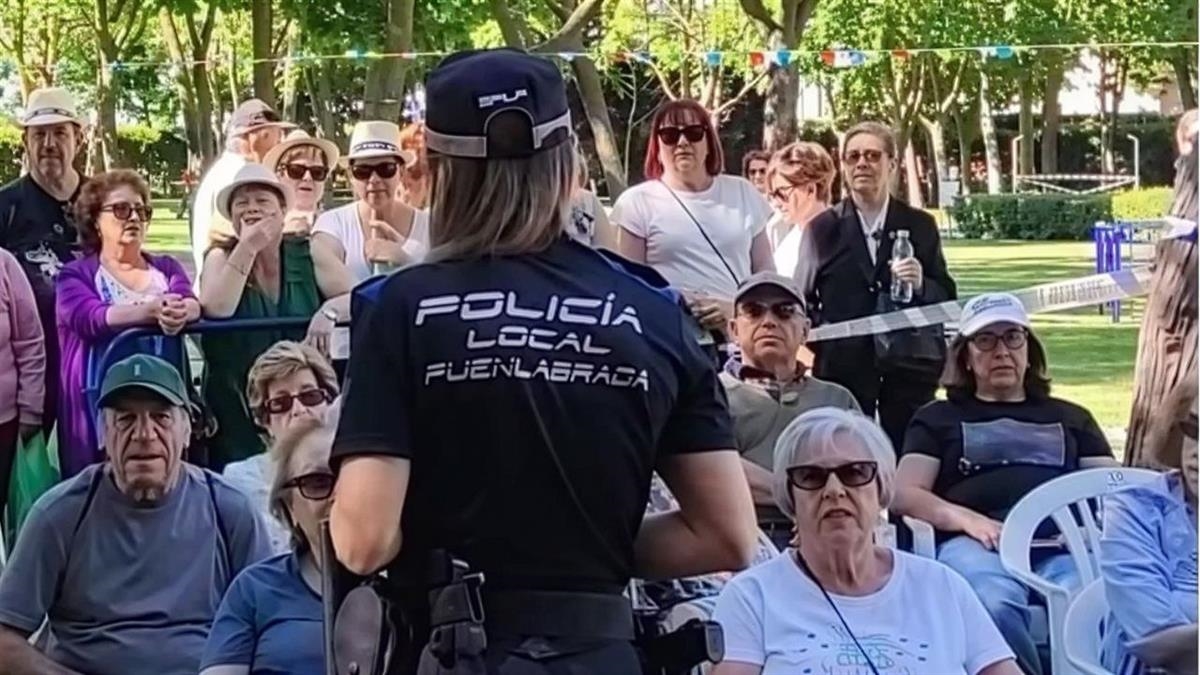 La Policía Local impulsa el programa ‘Mayores Protegidos’ con talleres, seguimiento y consejos para prevenir fraudes, robos y aislamiento