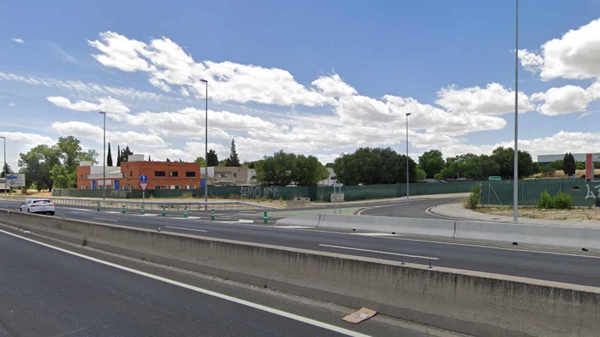 Se aprueba en el Pleno una moción para reclamara a la Comunidad mejoras en la carretera autonómica y en sus accesos al barrio del Vivero y Miraflores 