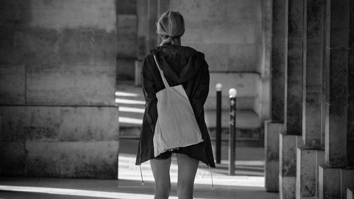 El Ayuntamiento renueva su convenio con APRAMP para apoyar a mujeres en situación de prostitución y favorecer su reinserción social y laboral