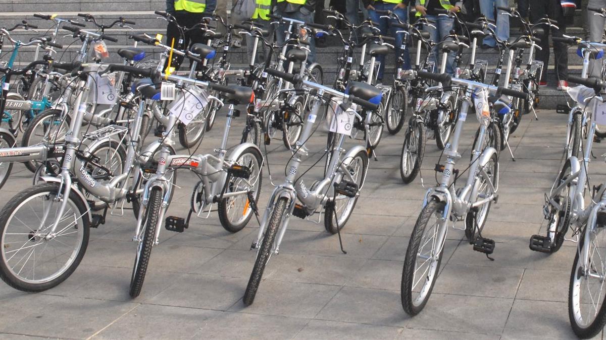 El proyecto forma parte del proyecto Commuting Limpio e incluye el préstamo de 200 bicicletas y patinetes eléctricos a la ciudadanía.