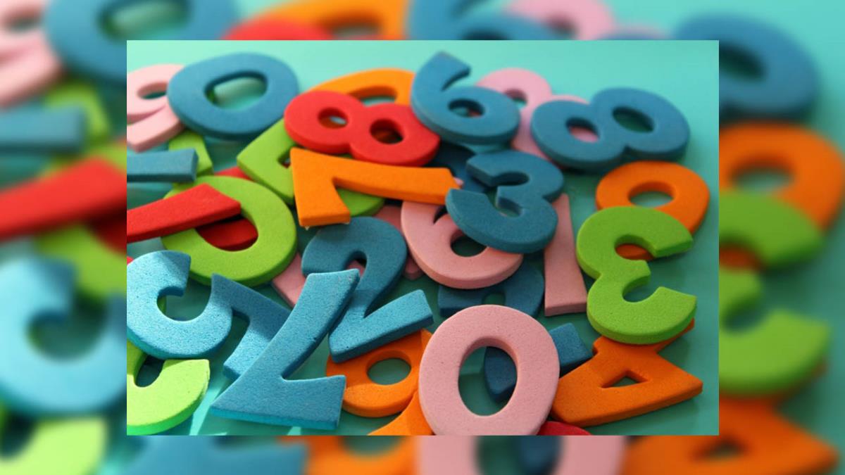 
Los talleres están impartidos por profesionales de la programación y el pensamiento computacional 