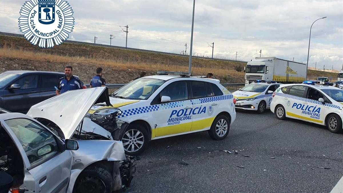 El conductor se saltó un control en Villaverde porque no tenía carné de conducir