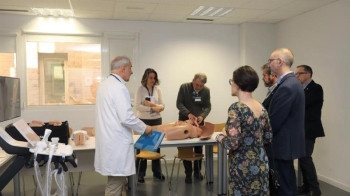 El Hospital público Fundación Alcorcón incrementa su dotación para formación con material cedido por la Universidad Rey Juan Carlos

