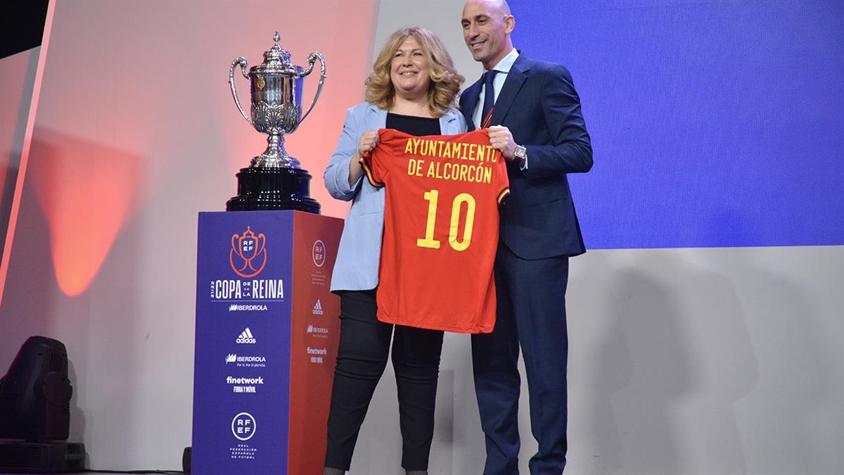 La final se disoutará los días 24 y 29 de mayo, entre el FC Barcelona, Real Madrid, UD Granadilla Tenerife y Sporting de Huelva.