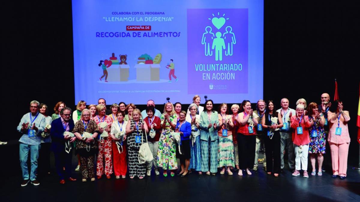 Se ofreció un homenaje a las personas y entidades que dedican sus medios a quienes más lo necesitan