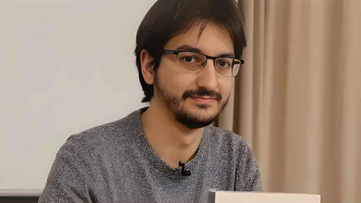 Su obra 'Gálata Moribundo' se ha impuesto en la XXII edición de este galardón