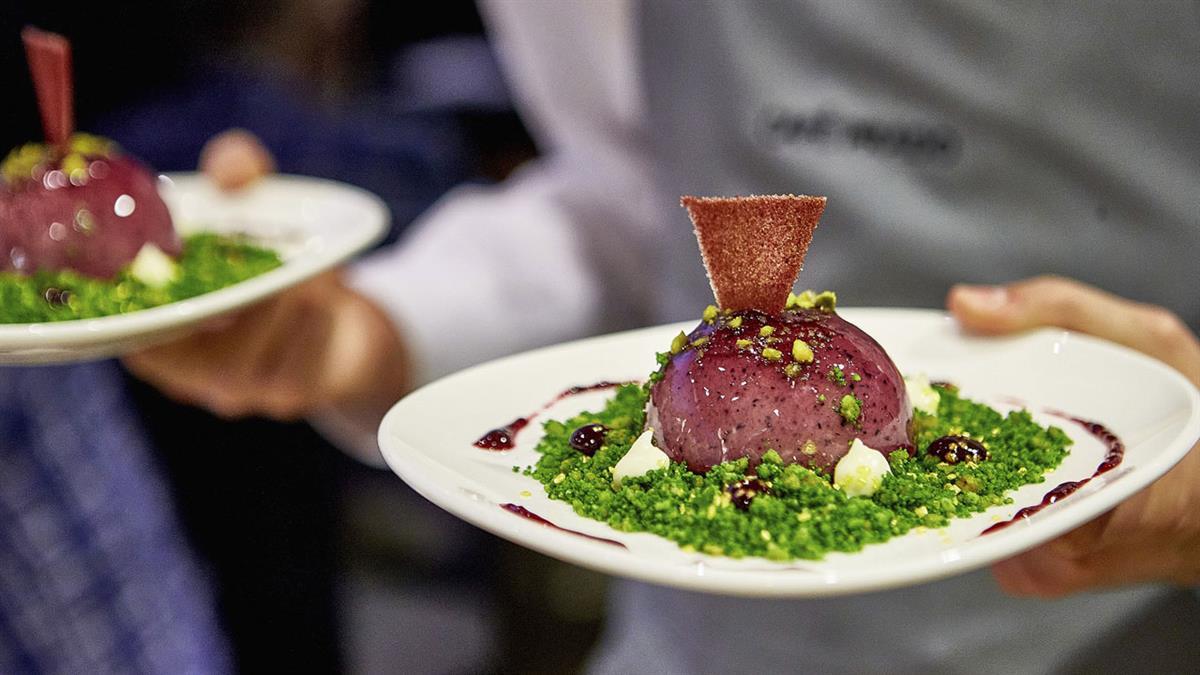 Almeida presenta la programación de la 13ª edición de este encuentro organizado por el Ayuntamiento y Madrid Fusión que se celebrará del 16 al 29 de mayo