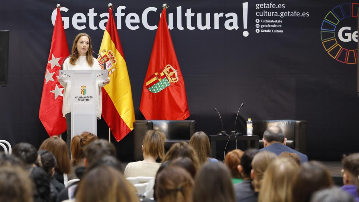 El ayuntamiento ha organizado una jornada con la intervención de distintas expertas