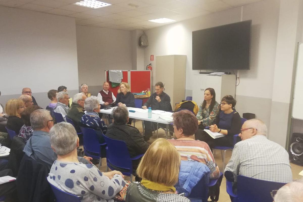 Devuelven las cuotas no disfrutadas a través de la tarjeta monedero y se reservará plaza a las personas apuntadas en las actividades presenciales 