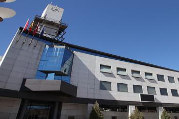 La localidad llevará a cabo un protocolo junto a los colectivos animalistas que permita regularizar la situación de estos animales