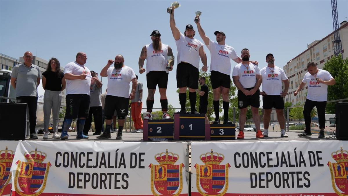 El vigente campeón se impuso a sus siete oponentes en las cinco pruebas