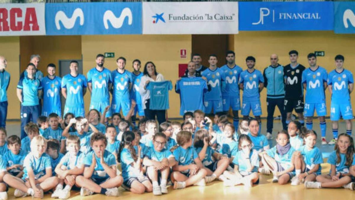 El Inter de Movistar visitó a los niños del Colegio San Pedro Apóstol de Barajas