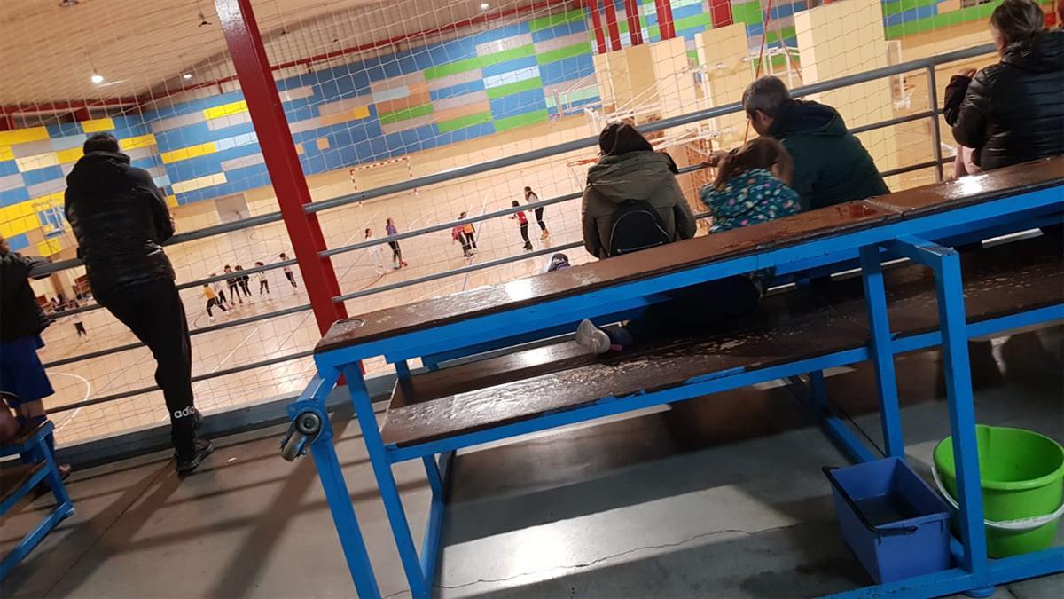 Las instalaciones deportivas en Coslada piden una reparación urgente