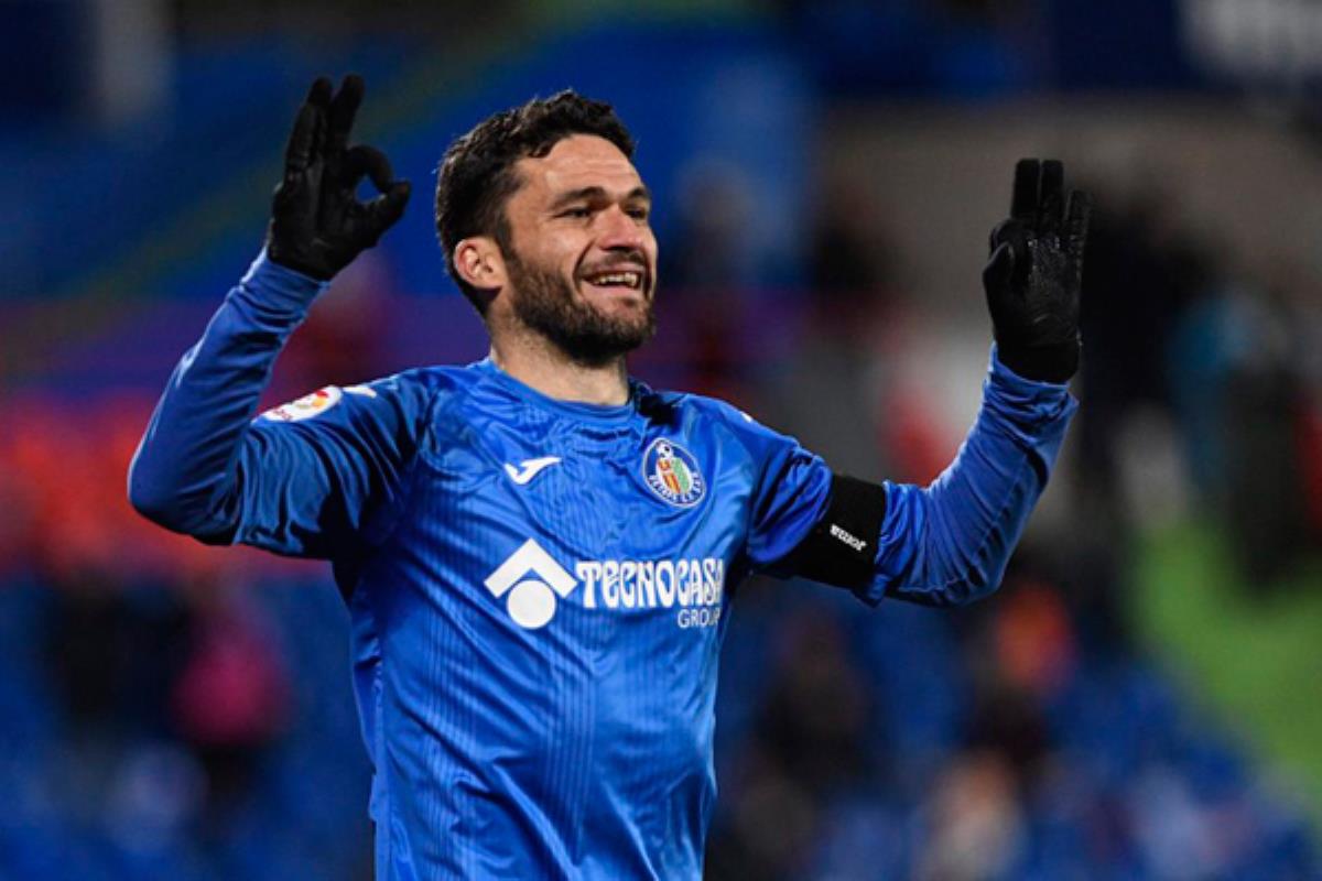 El veterano delantero deja el club getafense tras una etapa de lo más exitosa