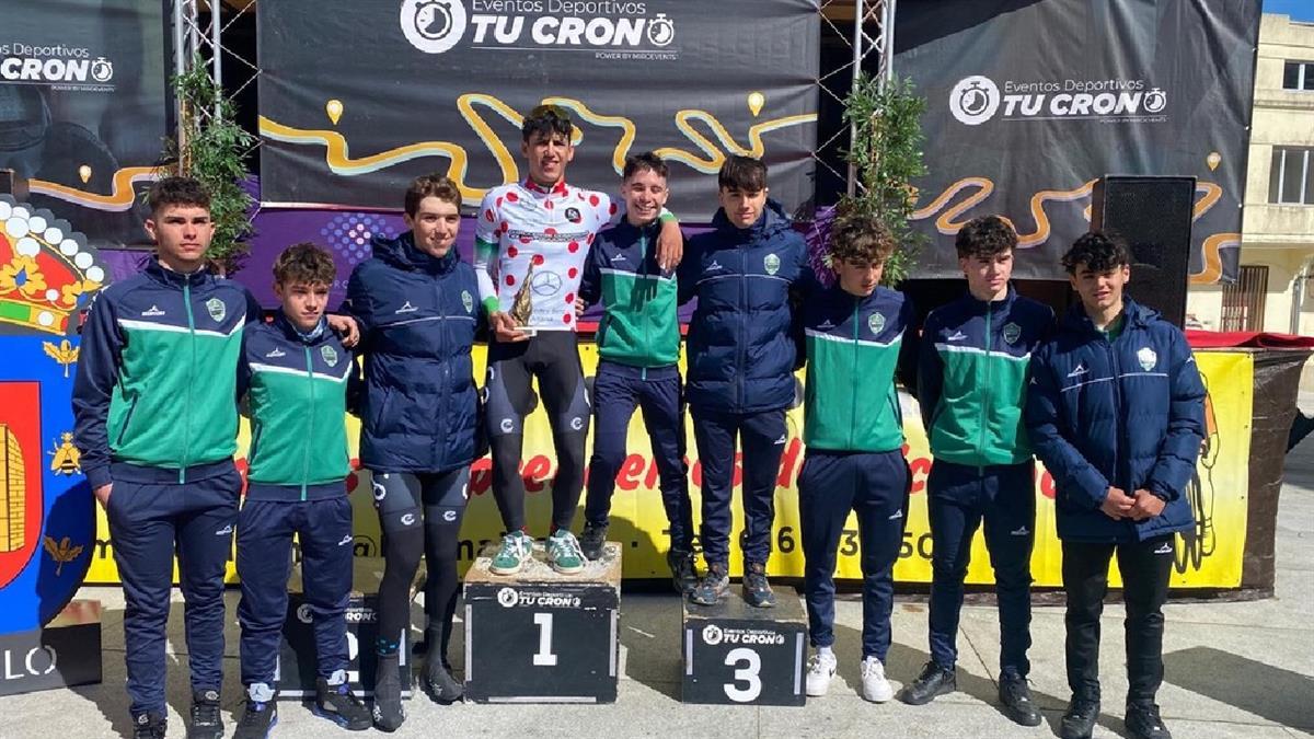 El equipo junior del Club Ciclista Galapagar consiguió quedar en quinto puesto en la clasificación general por equipos