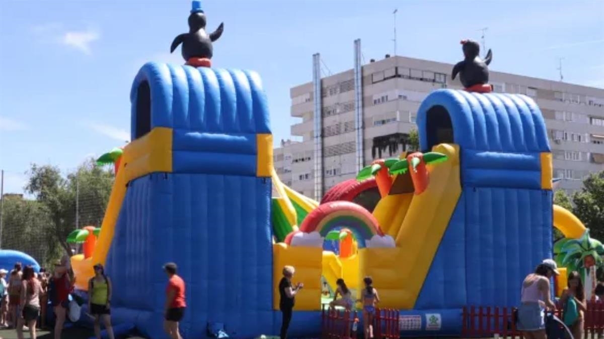 Habrá toboganes en las tres piscinas de Santo Domingo, así como barquitas a pedales