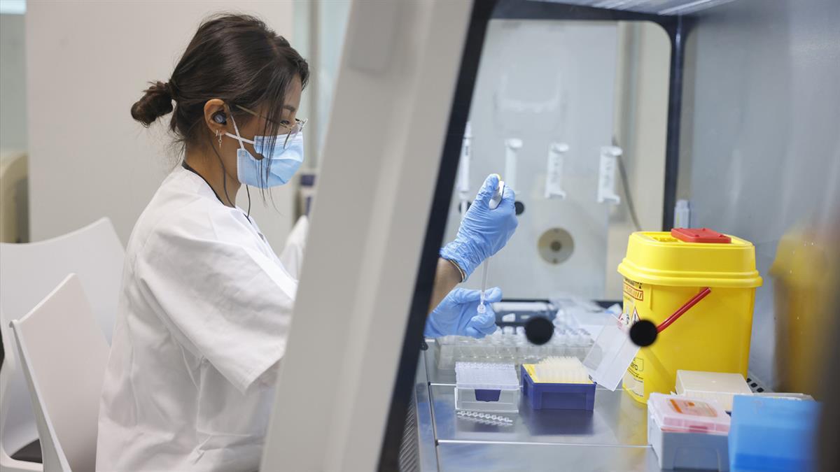 El Hospital público ha estrenado el Laboratorio del Programa de Salud Pública de Cribado Neonatal