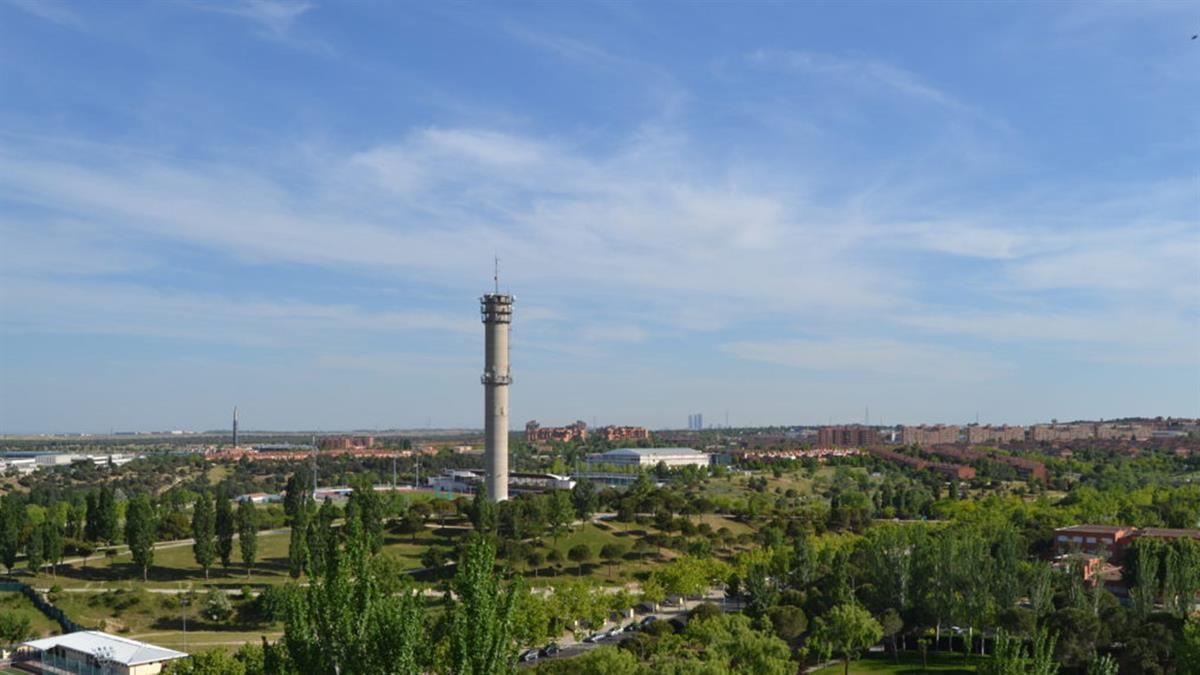 El Ayuntamiento ha editado una guía con todas las especies que habitan en Tres Cantos en colaboración con IBEROZOA