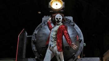 Personajes atrapados en el tiempo llenarán los andenes de Delicias