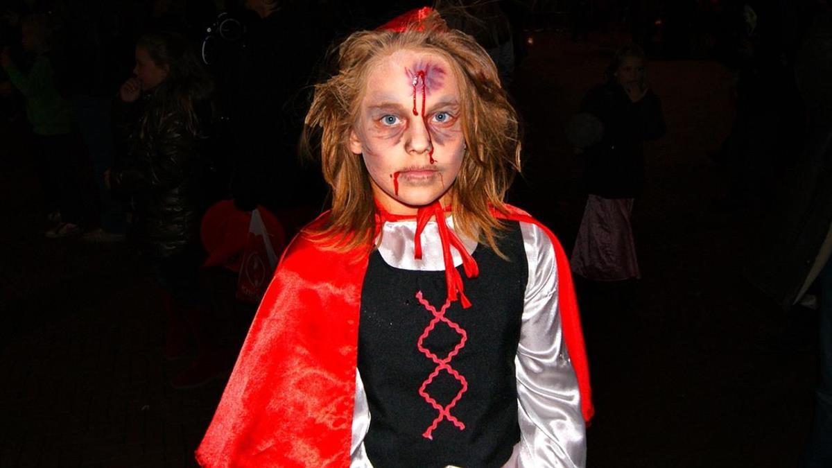 Ponte tu disfraz más terrorífico y disfruta de una noche de miedo