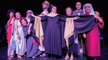 El Teatro Federico García Lorca acoge propuestas creadas por artistas de la ciudad
