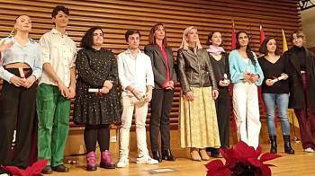 Los estudiantes, con un calificación igual o superior a un ocho, recibirán un premio en metálico de 250 euros