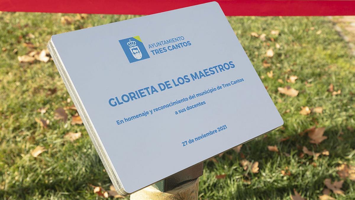 La Glorieta de la Canaleja ha pasado a llamarse Glorieta de los Maestros