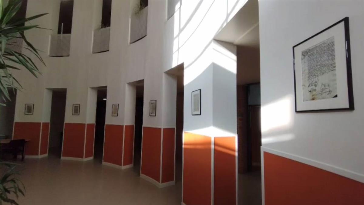 El fondo histórico recoge documentos que datan de los siglos XVII al XX