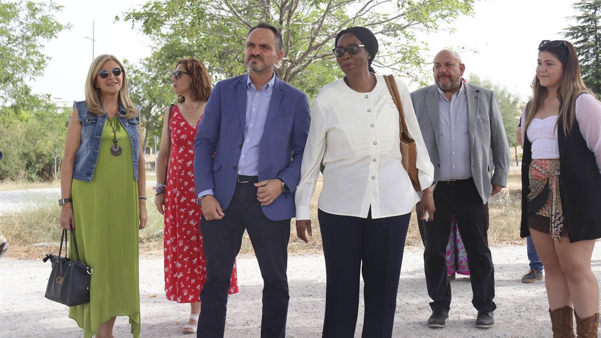 El objetivo de la plantación es ensalzar su figura y recordar su legado