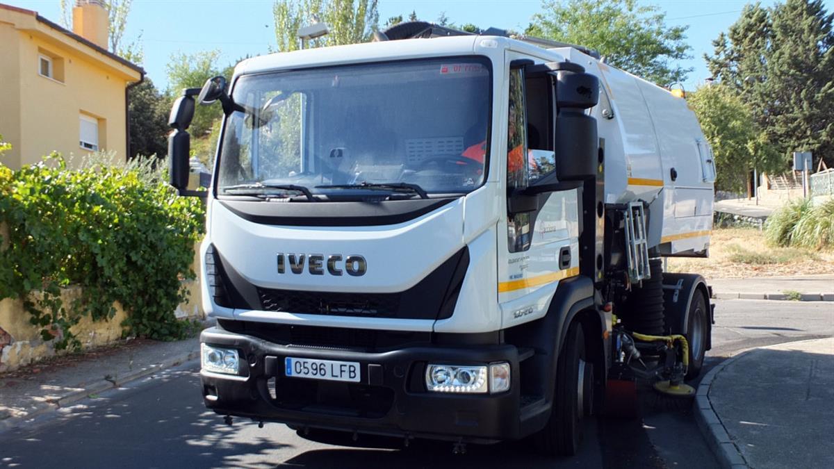 El Ayuntamiento aprueba el cambio de horario durante el periodo estival por las alertas de altas temperaturas