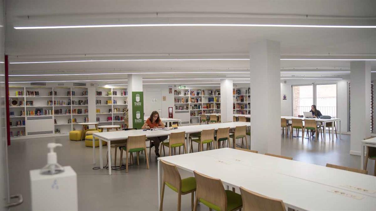Las bibliotecas municipales de Boadilla ampliarán sus horarios hasta el 29 de enero, para facilitar el estudio en época de exámenes 